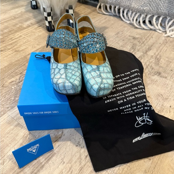 John Fluvog Generator Blue Croc 8 - Picture 5 of 5